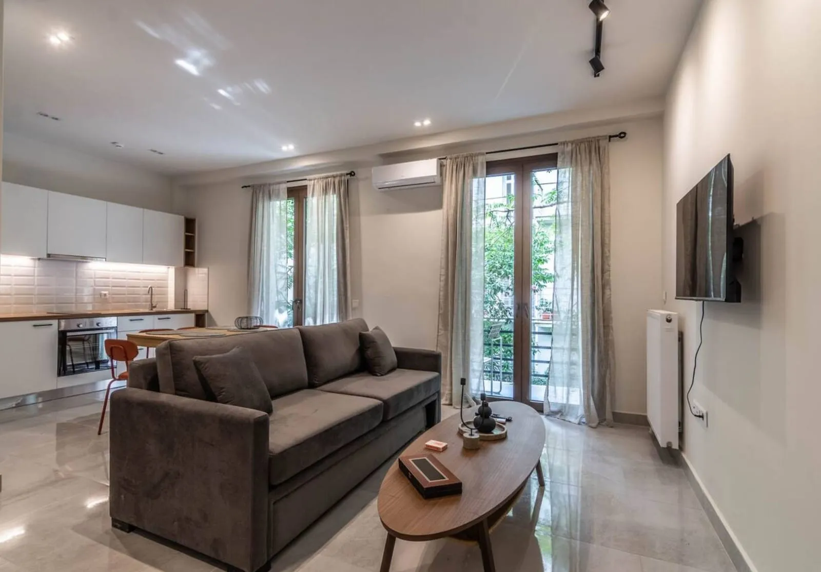 Example of student housing in Athens: living room and kitchen